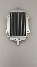 Vespa GT / GTS 125 200 250 300 310 için Orijinal Su Soğutucu Radyatör resmi